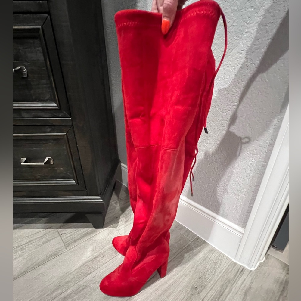 Women’s thigh high heels